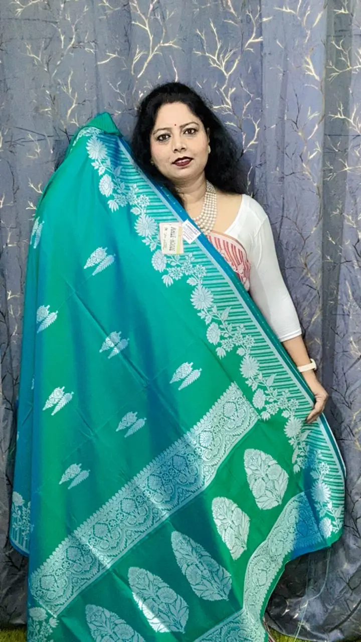 silk banarasi saree, online ethnic store in India